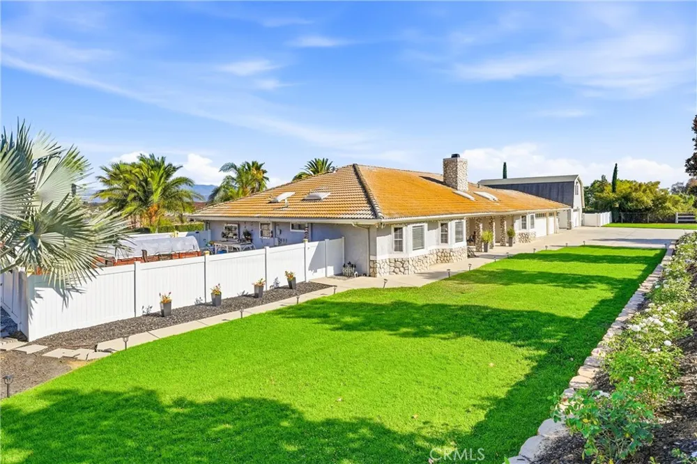 39130 Pala Vista Temecula, CA 92591
