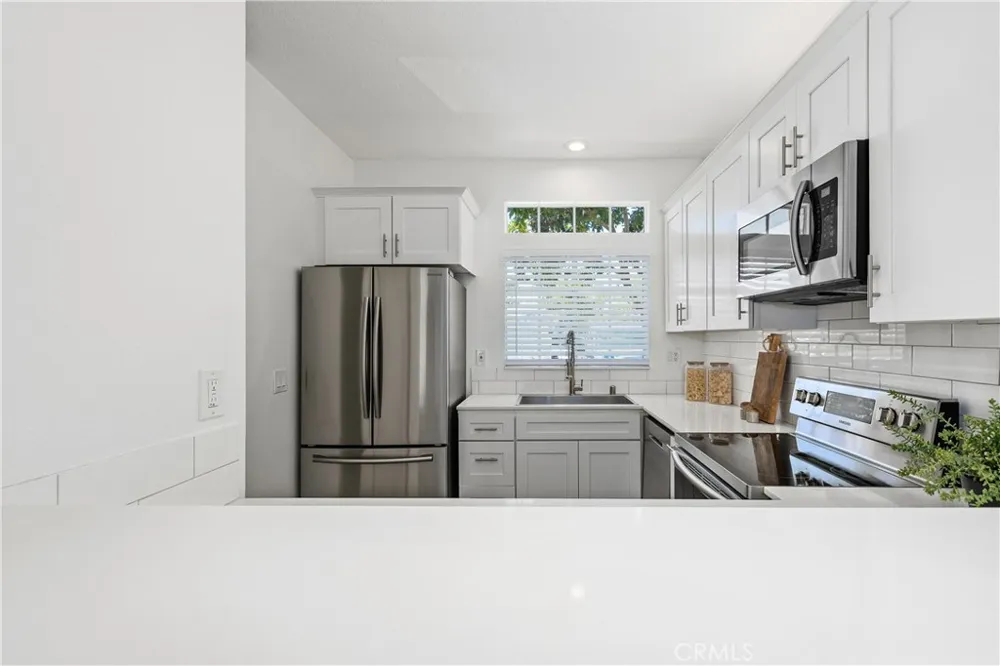 23 Dover Place Laguna Niguel, CA 92677