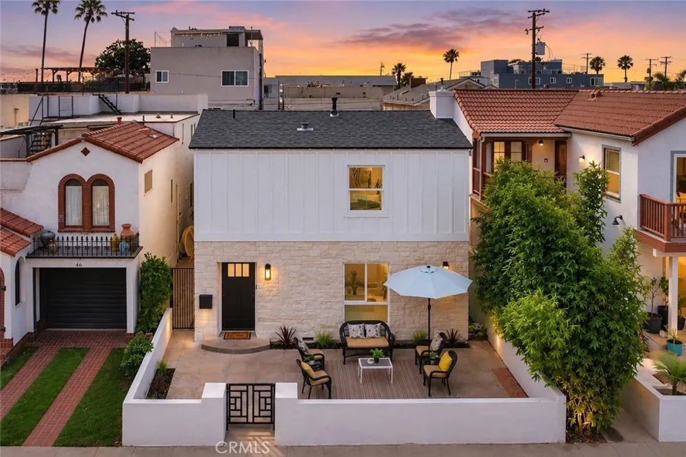 40 Claremont Long Beach, CA 90803