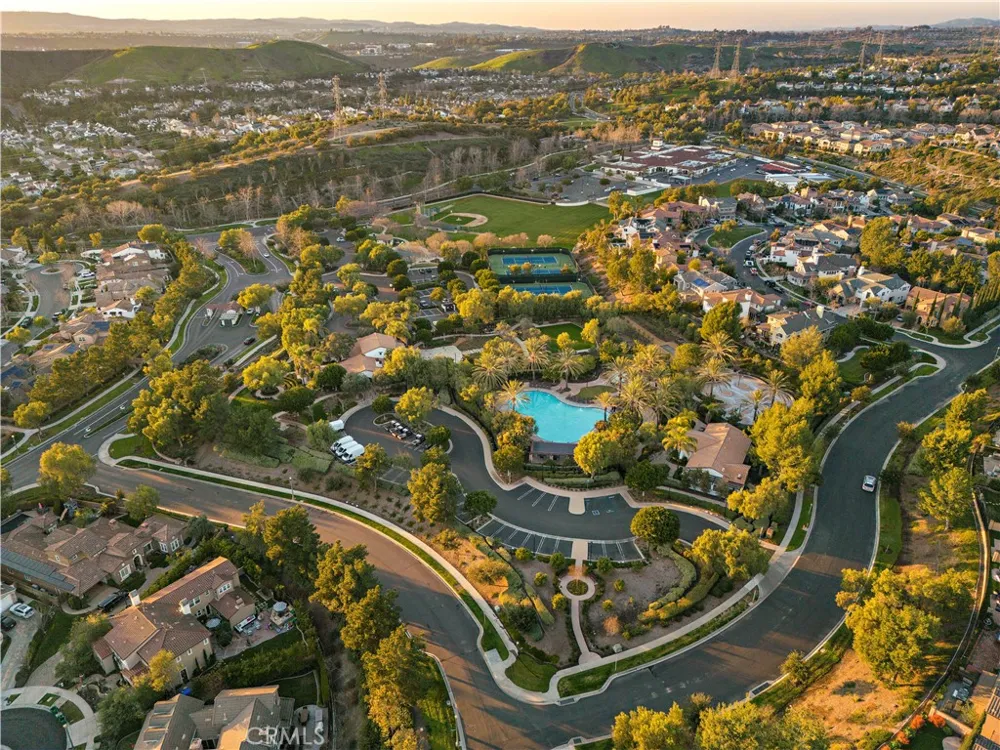 71 Orange Blossom Ladera Ranch, CA 92694