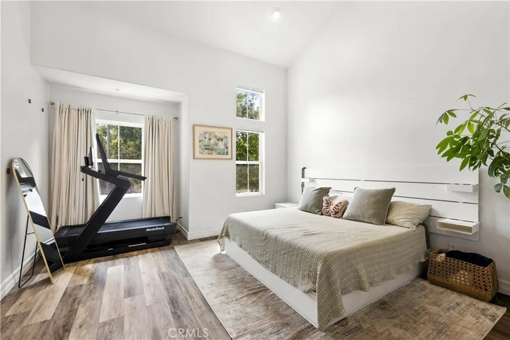71 Orange Blossom Ladera Ranch, CA 92694