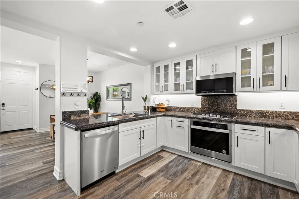 71 Orange Blossom Ladera Ranch, CA 92694