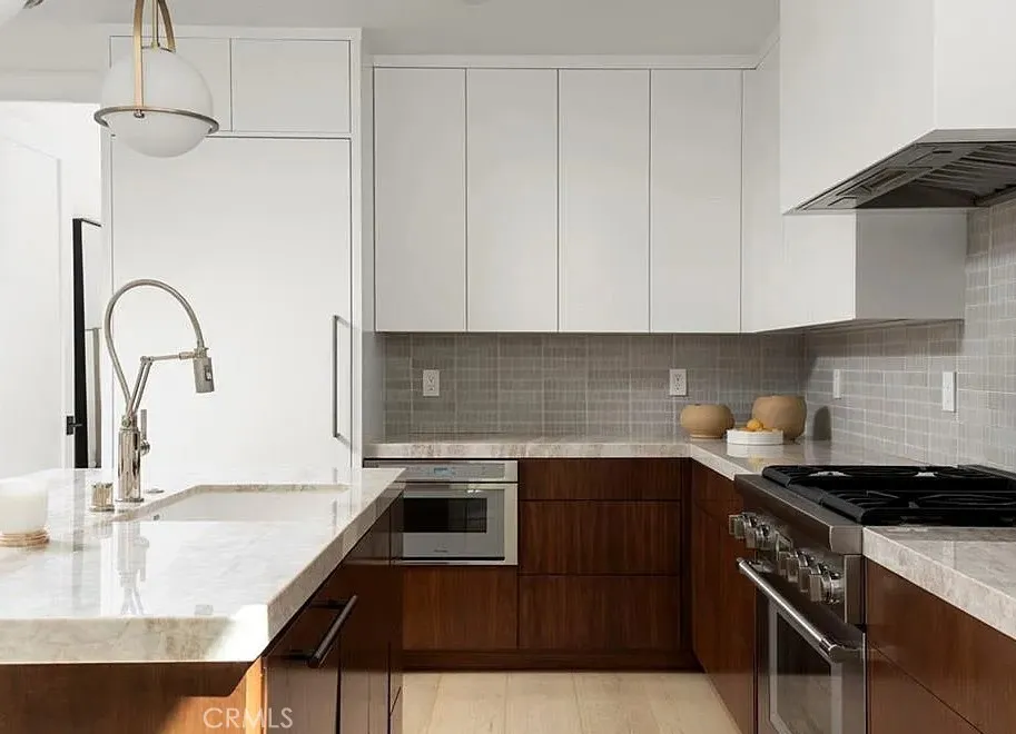 428 1/2 Fernleaf Corona del Mar, CA 92625