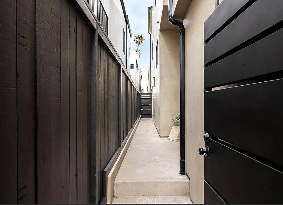 428 1/2 Fernleaf Corona del Mar, CA 92625