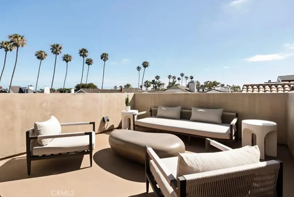 428 1/2 Fernleaf Corona del Mar, CA 92625