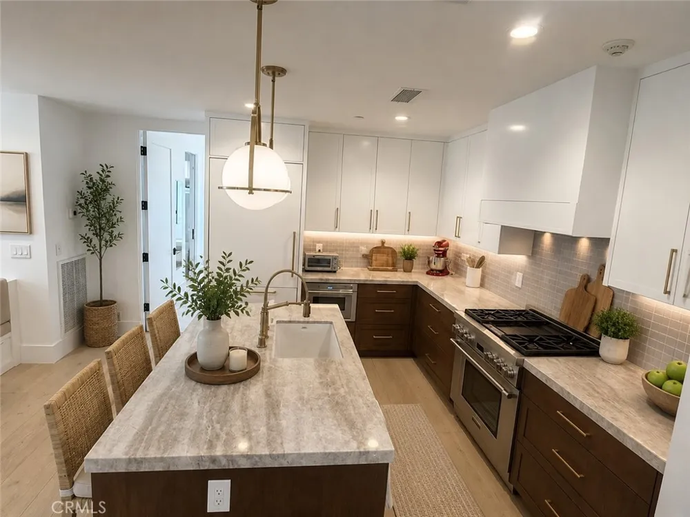 428 1/2 Fernleaf Corona del Mar, CA 92625