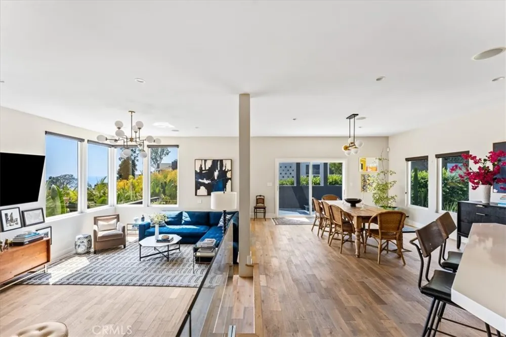 845 Summit Drive Laguna Beach, CA 92651