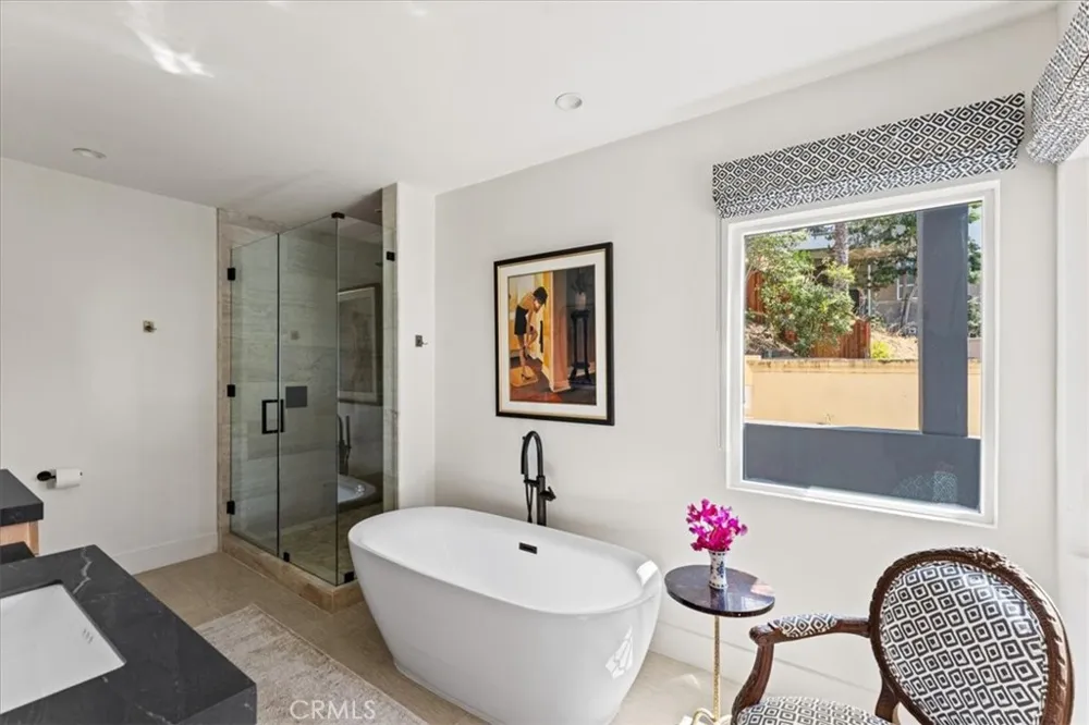 845 Summit Drive Laguna Beach, CA 92651