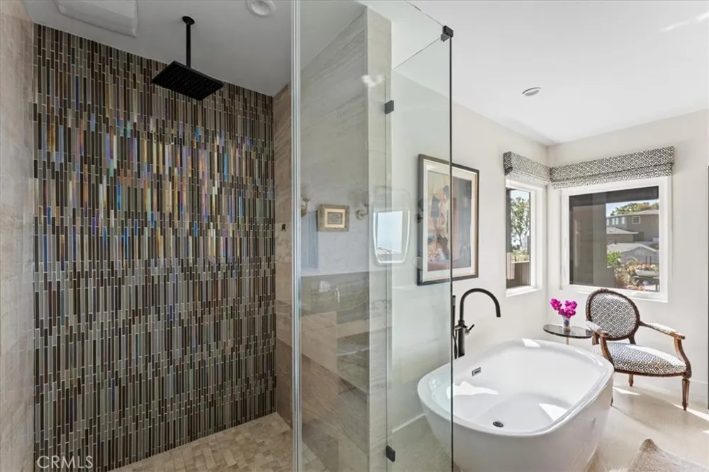 845 Summit Drive Laguna Beach, CA 92651