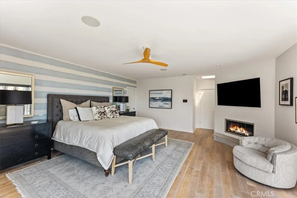 845 Summit Drive Laguna Beach, CA 92651