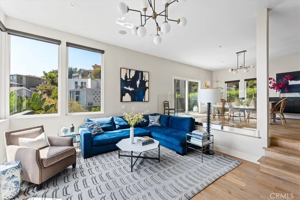 845 Summit Drive Laguna Beach, CA 92651
