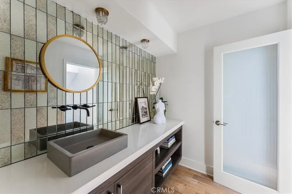 845 Summit Drive Laguna Beach, CA 92651