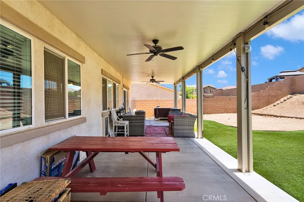 11913 Andrews Place Victorville, CA 92392