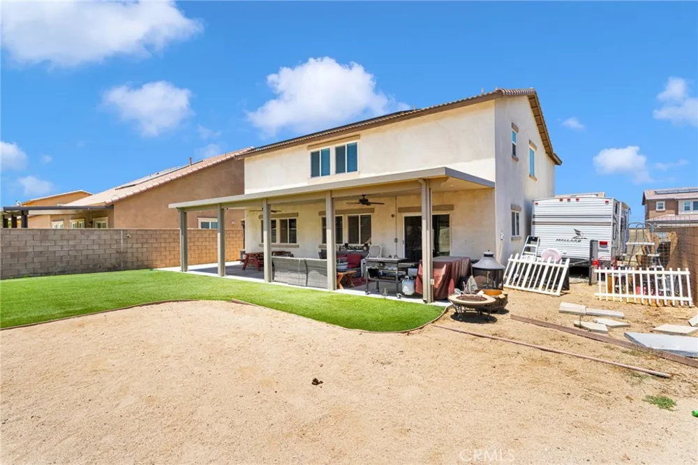11913 Andrews Place Victorville, CA 92392
