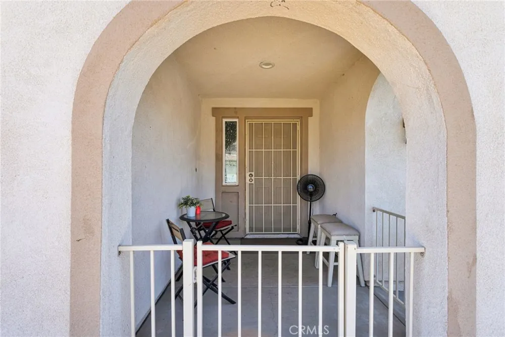 11913 Andrews Place Victorville, CA 92392