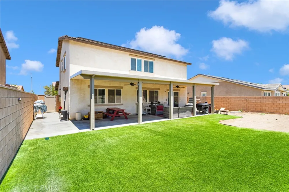 11913 Andrews Place Victorville, CA 92392