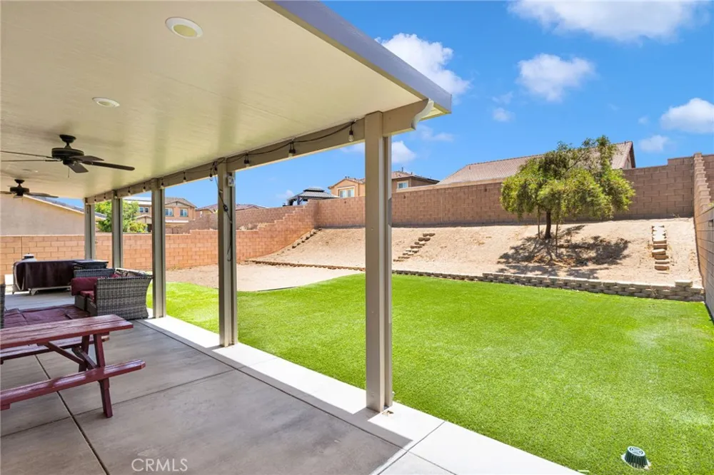 11913 Andrews Place Victorville, CA 92392