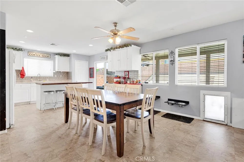 11913 Andrews Place Victorville, CA 92392