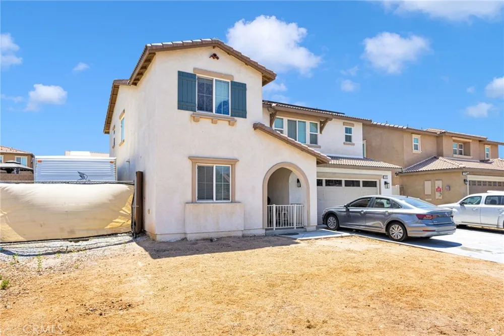 11913 Andrews Place Victorville, CA 92392