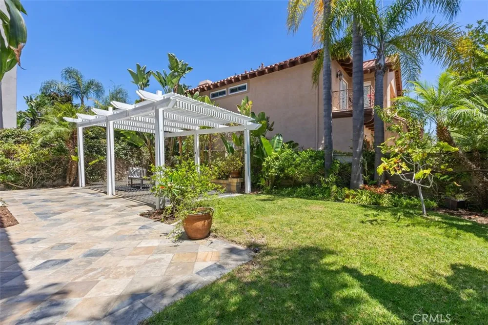 26 Larkfield Ln Laguna Niguel, CA 92677