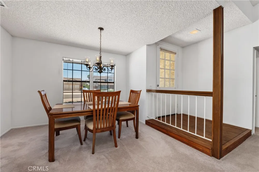 131 Spindlewood Avenue Camarillo, CA 93012