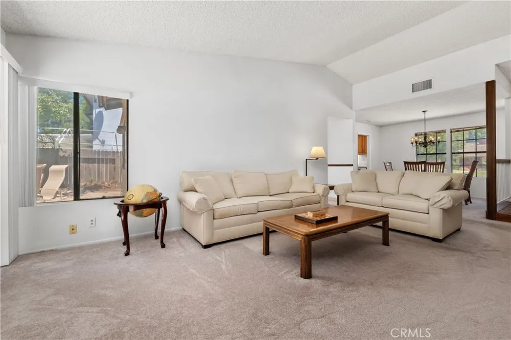 131 Spindlewood Avenue Camarillo, CA 93012