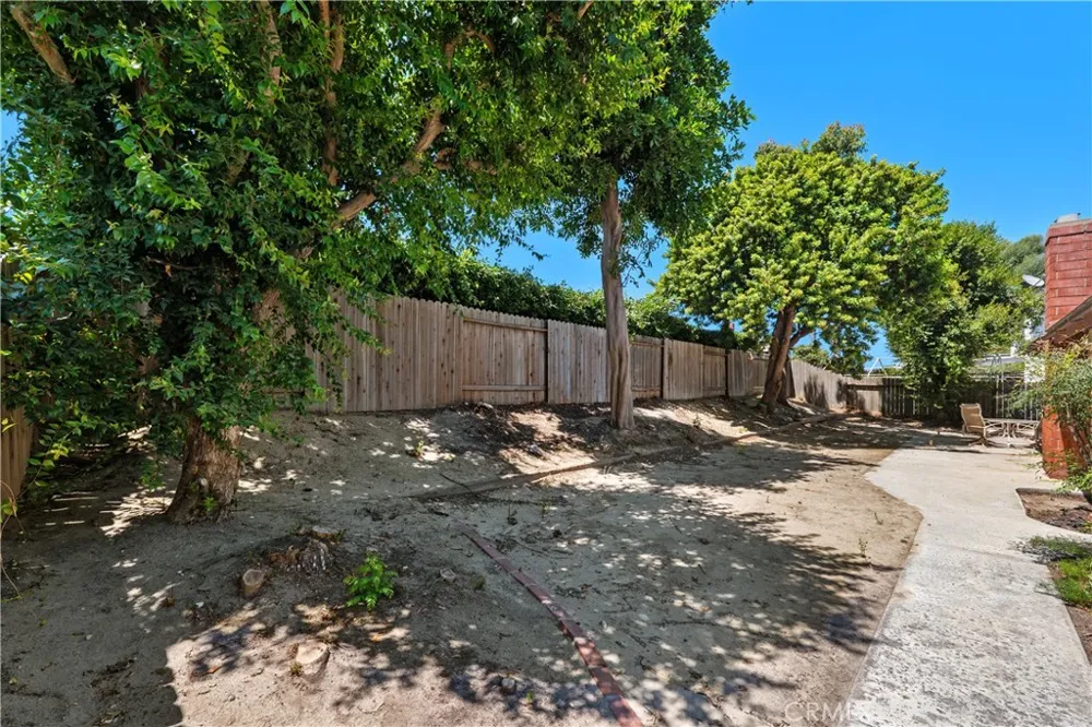 131 Spindlewood Avenue Camarillo, CA 93012