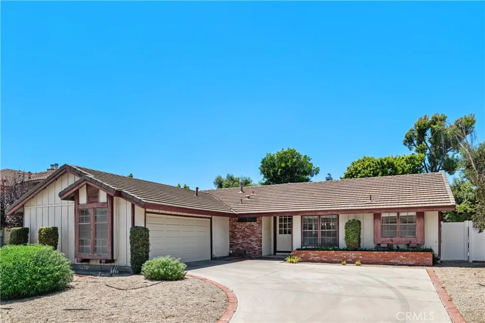 131 Spindlewood Avenue Camarillo, CA 93012