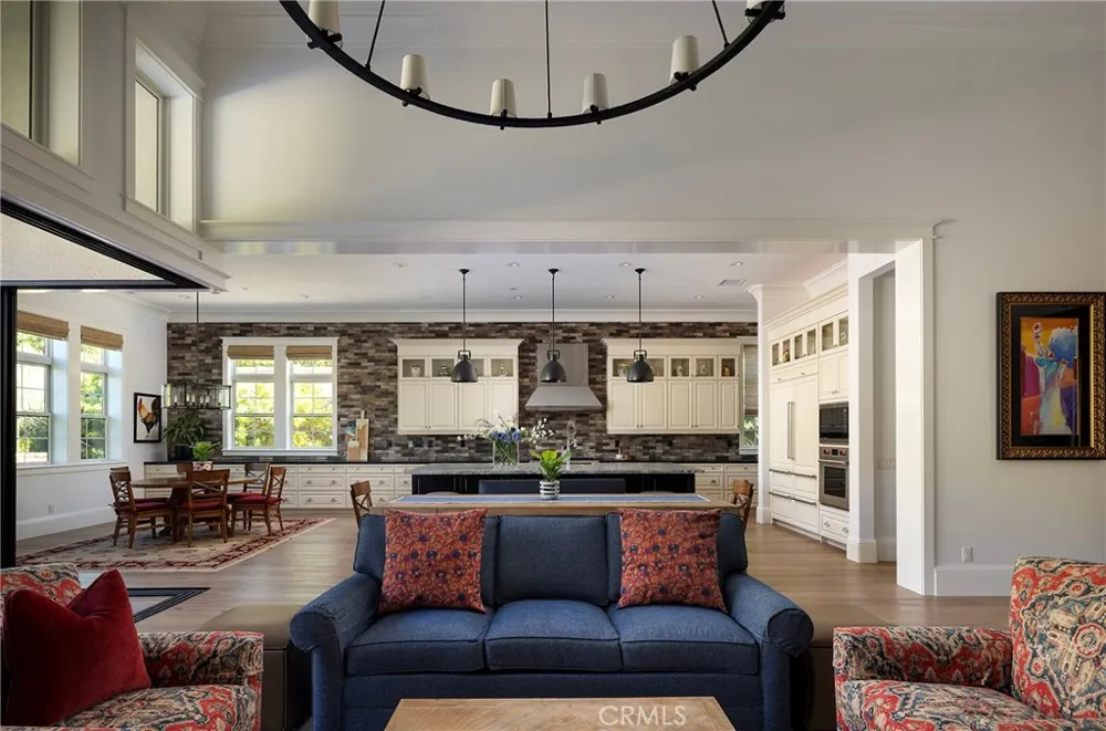 33166 Paseo Celestial San Juan Capistrano, CA 92675