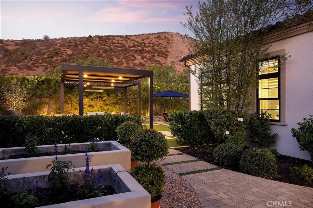 33166 Paseo Celestial San Juan Capistrano, CA 92675