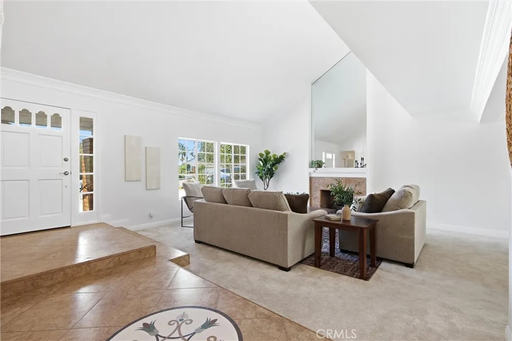 6434 E Lookout Lane Anaheim, CA 92807
