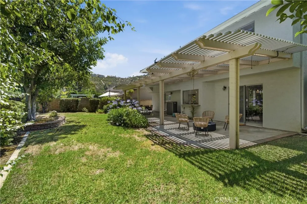6434 E Lookout Lane Anaheim, CA 92807