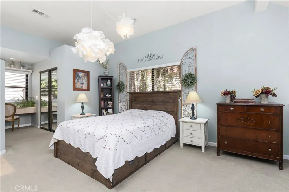 137 Pearl Laguna Niguel, CA 92677