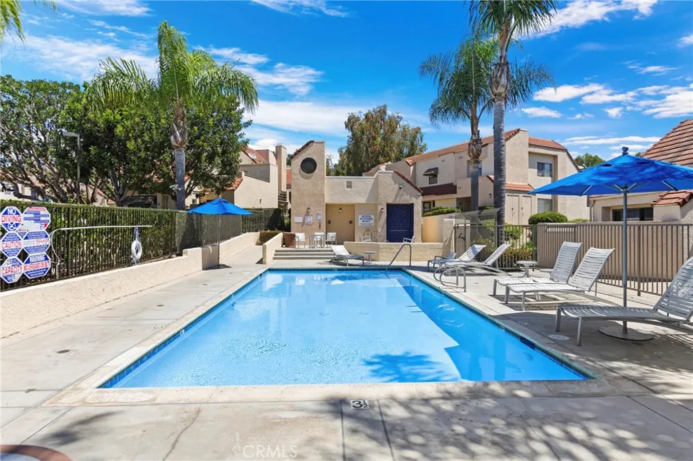137 Pearl Laguna Niguel, CA 92677