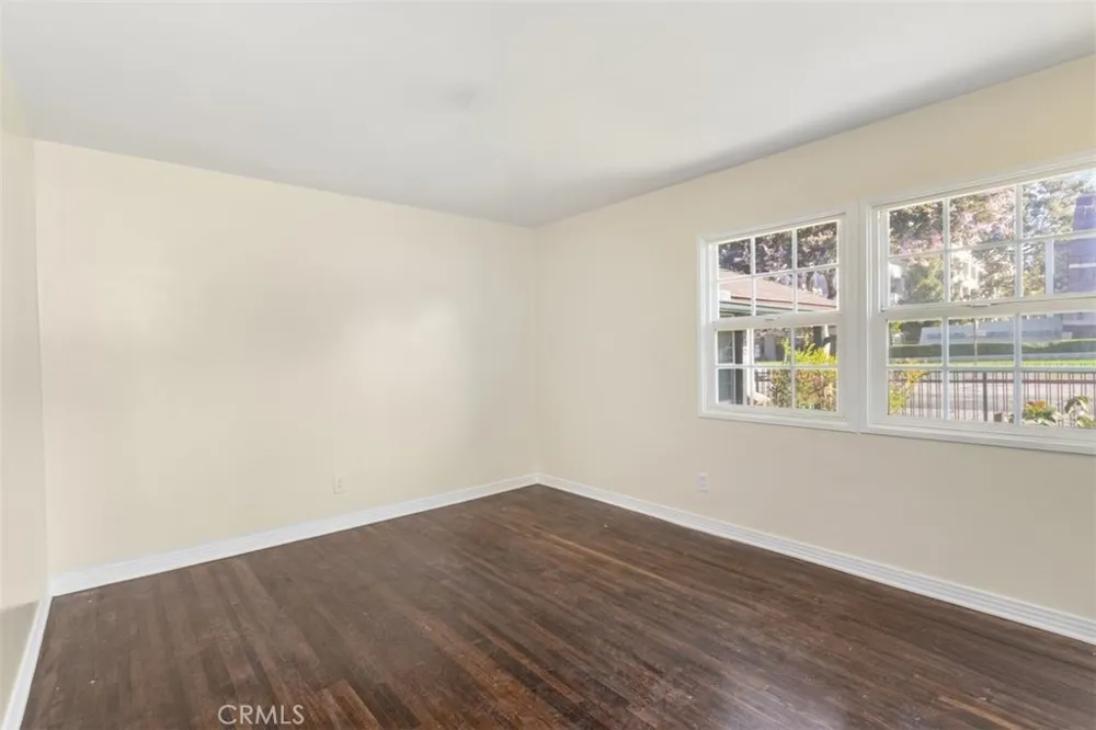 2305 Schoolside Monterey Park, CA 91754