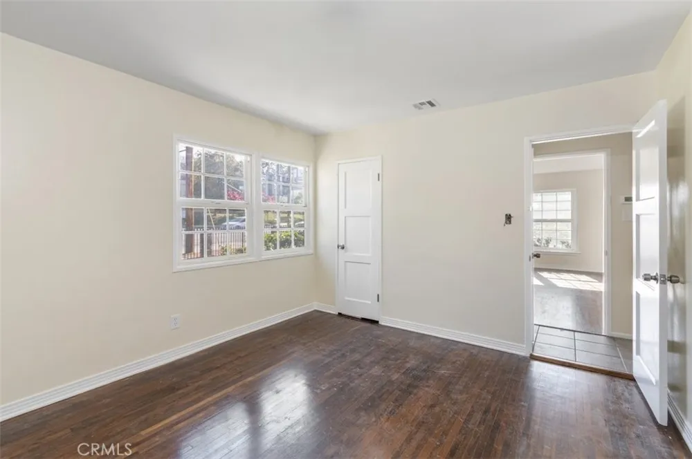 2305 Schoolside Monterey Park, CA 91754