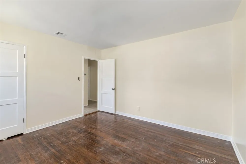 2305 Schoolside Monterey Park, CA 91754
