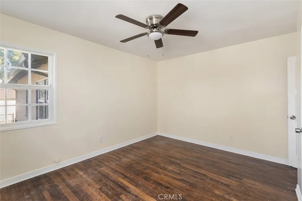 2305 Schoolside Monterey Park, CA 91754