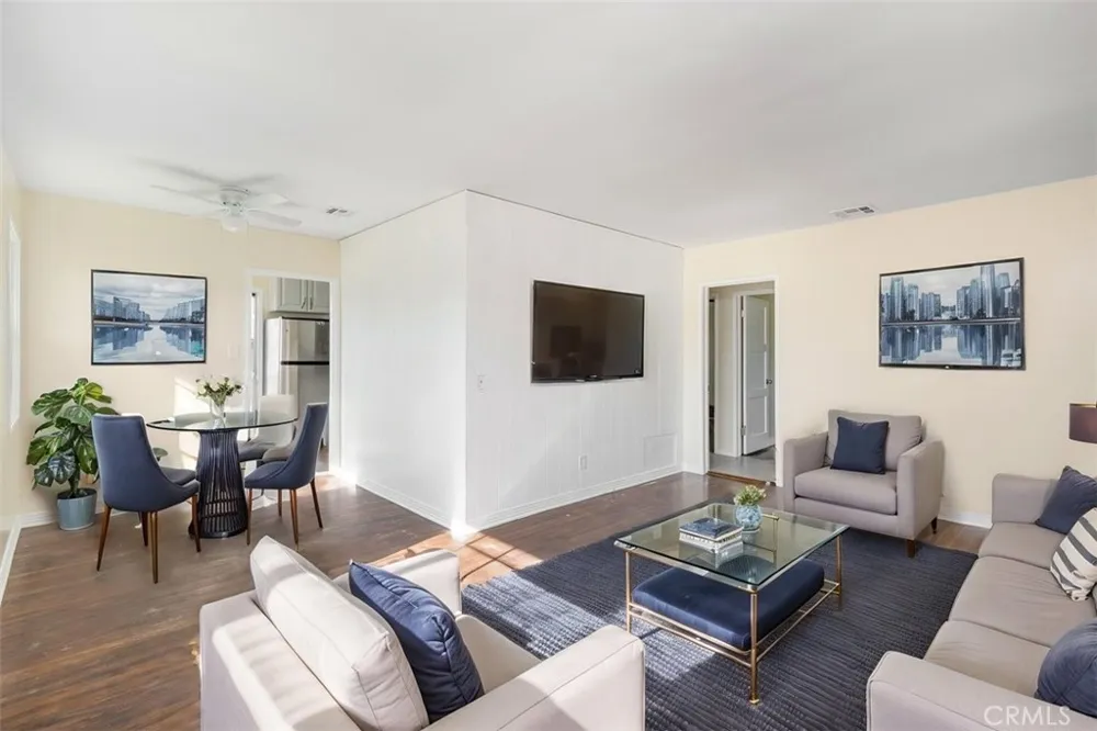 2305 Schoolside Monterey Park, CA 91754