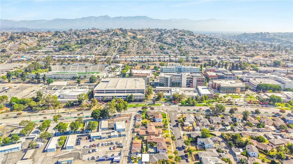 2305 Schoolside Monterey Park, CA 91754