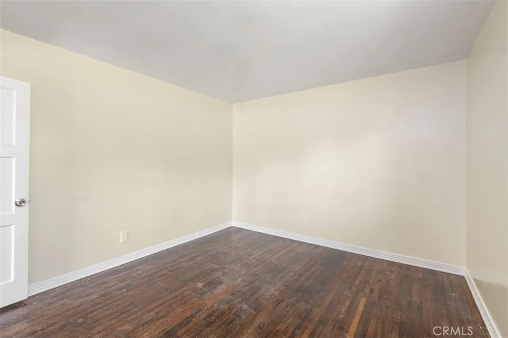 2305 Schoolside Monterey Park, CA 91754