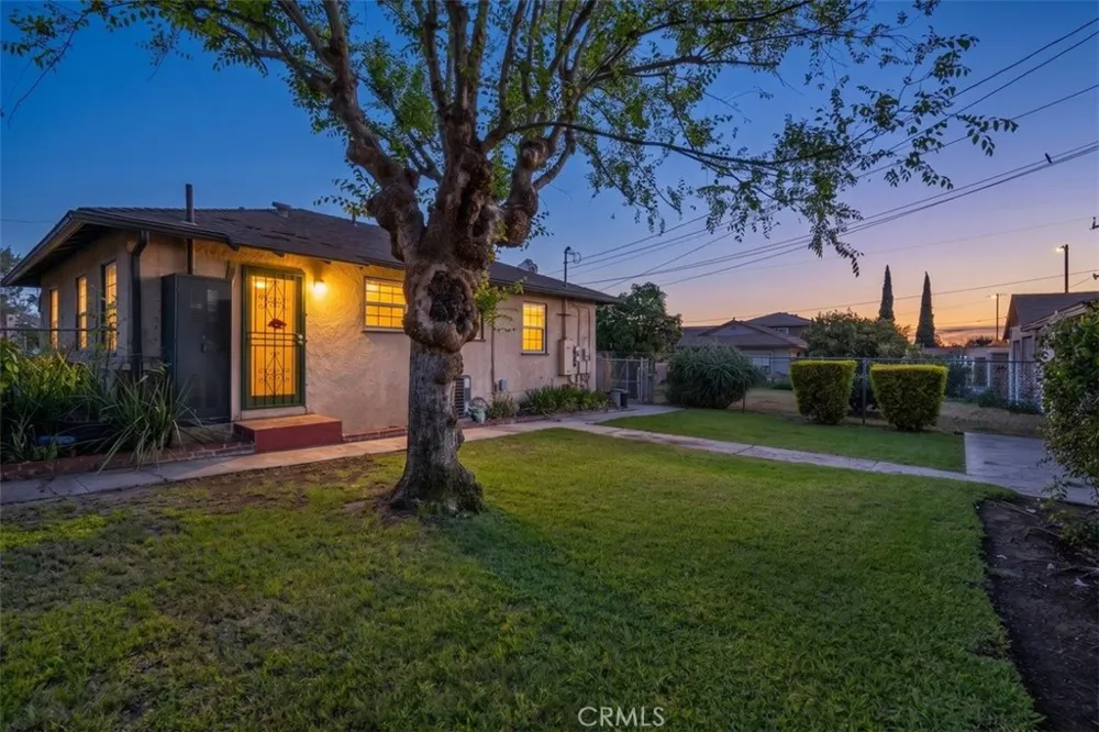 2305 Schoolside Monterey Park, CA 91754