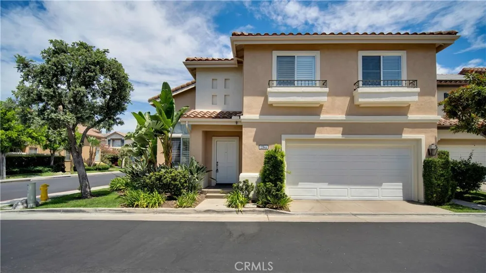 12944 Maxwell Drive Tustin, CA 92782