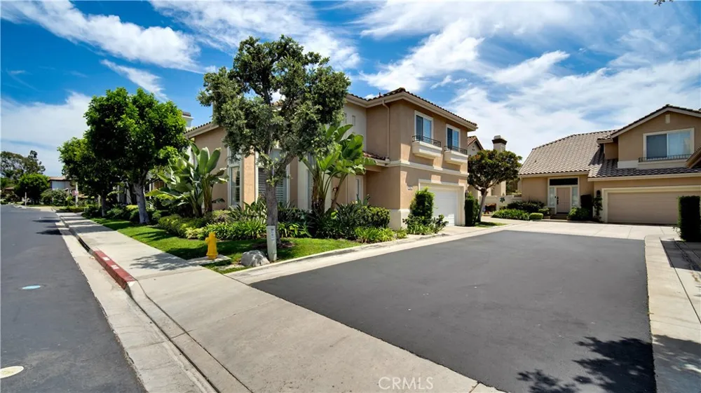 12944 Maxwell Drive Tustin, CA 92782