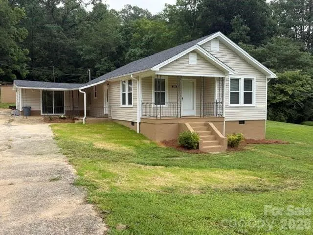 299 US 221 Highway S Marion, NC 28752