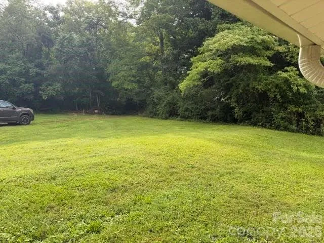 299 US 221 Highway S Marion, NC 28752