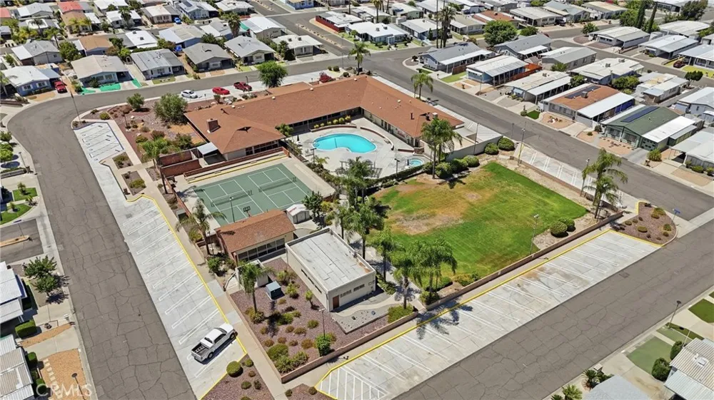 801 S Palm Hemet, CA 92543