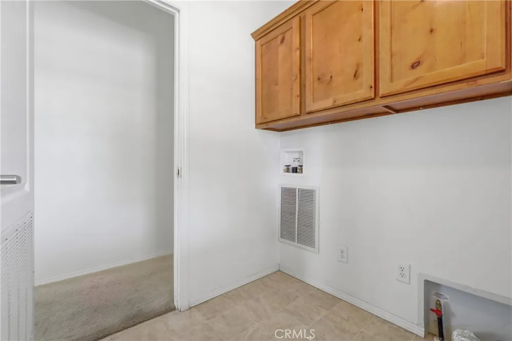 801 S Palm Hemet, CA 92543