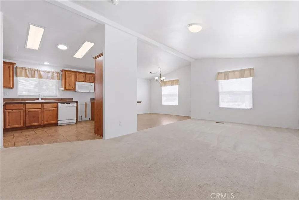 801 S Palm Hemet, CA 92543