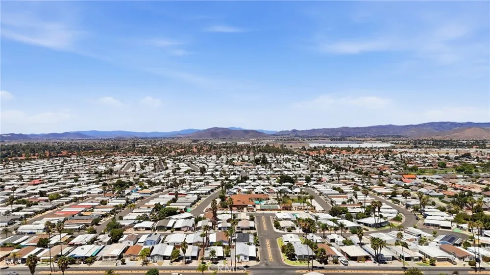 801 S Palm Hemet, CA 92543